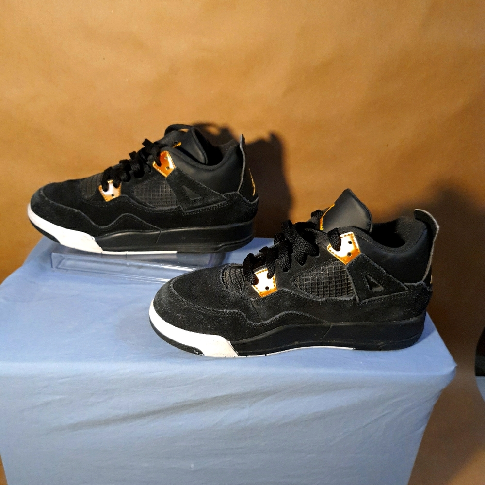 Air Jordan 4 Retro PS 'Royalty'